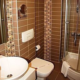 Badezimmer Almina Fotos