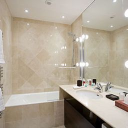 Bathroom BridgeStreet Champs Elysees Serviced Apartments Fotos