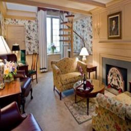 Zimmer Desmond Albany Fotos