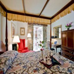 Zimmer Desmond Albany Fotos