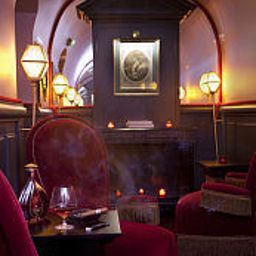 Bar Athenee Fotos