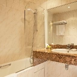 Salle de bains La Regence Etoile Fotos