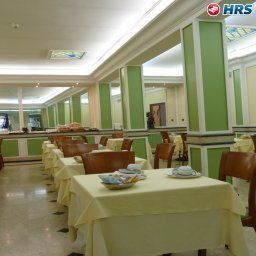Salle du petit-déjeuner Igea Fotos