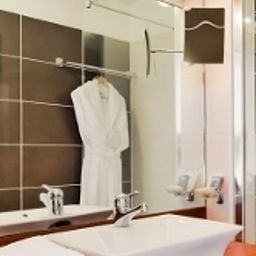 Salle de bains Continental Fotos