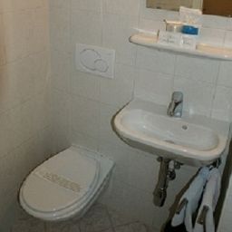 Camera da bagno Pension Dr. Geissler Fotos