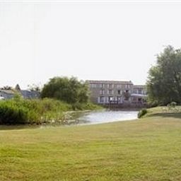 Exterior view Moulin de Chalons Logis Fotos