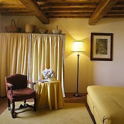 Vista all'interno Relais Villa l´Olmo Country Resort Fotos
