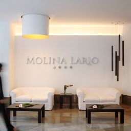 Hall Molina Lario Fotos