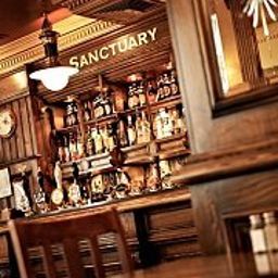 Bar Sanctuary House Fotos