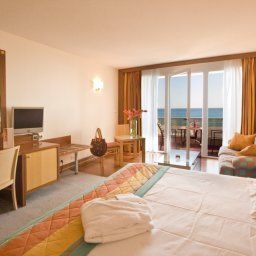 Chambre Grand Hotel Les Flamants Roses Fotos