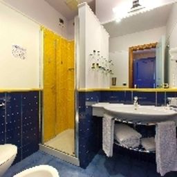 Bathroom Delfino Fotos