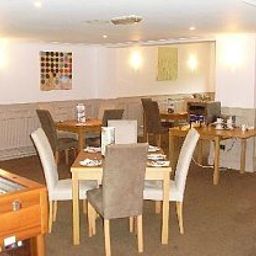 Salle du petit-déjeuner située dans le restaurant Days Inn Charnock Richard Welcome Break Service Area Fotos