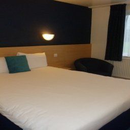 Chambre Days Inn Charnock Richard Welcome Break Service Area Fotos