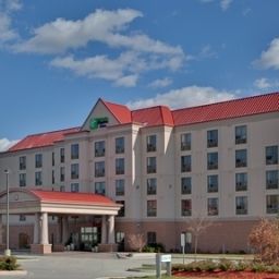 Holiday Inn Express Hotel & Suites MILTON Milton 