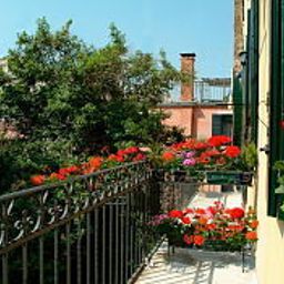 Terrasse Apostoli Palace Fotos