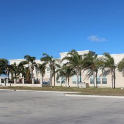 BEST WESTERN PLUS Tropic Inn Robstown 