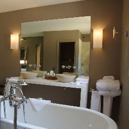 Salle de bains Le Mas de Chastelas Chateaux et Hotels Collection Fotos