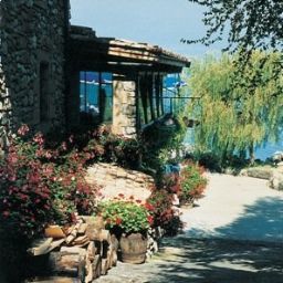 Außenansicht du Port Chateaux et Hotels Collection Fotos