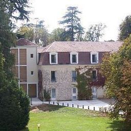 Außenansicht L'Orangerie du Château Inter Hotel Fotos