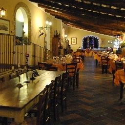 Breakfast room within restaurant Rotelle Fotos