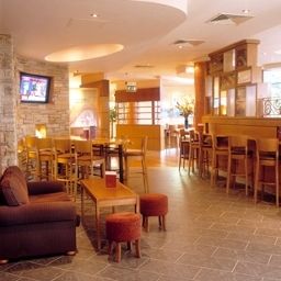 Bar Jurys Inn Heathrow Fotos