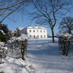 Фасад West Lodge Park A Beales Hotel Fotos