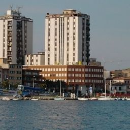 Vue extérieure De Plam Hotel Fotos