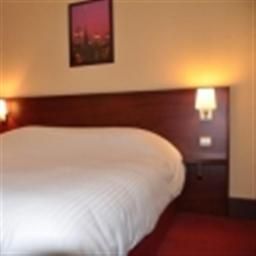 Room KYRIAD BORDEAUX  Lormont Fotos