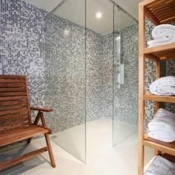 Wellness/Fitness KYRIAD PRESTIGE LE BOURGET  Aeroport Fotos