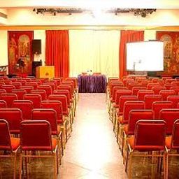 Sala congressi Ramee Guestline Khar Fotos