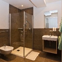 Camera da bagno Alpinhotel Keil Fotos