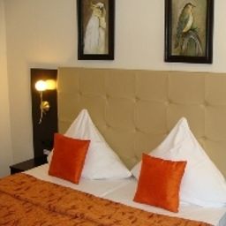  Aviv Am Flughafen Fotos