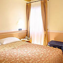 Camera Roma Albergo Residence Fotos