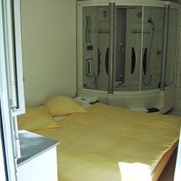 Room Riverside Apartment Hotel AG Fotos