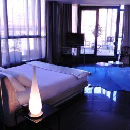 Терраса Les Bains Douches Fotos