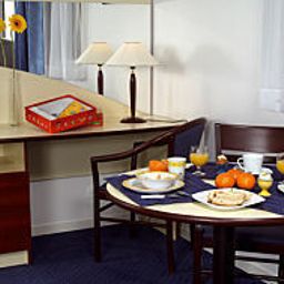  Appart City Cergy le Haut Residence Hoteliere Fotos