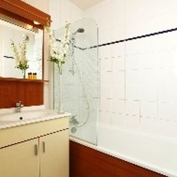 Salle de bains Appart City Poissy Residence Hoteliere Fotos