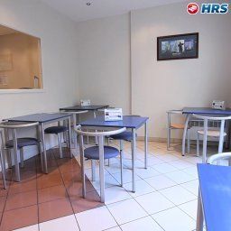 Salle du petit-déjeuner située dans le restaurant Appart City Lyon Part Dieu Garibaldi Résidence de Tourisme Fotos