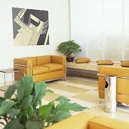 Hall Rosanna Fotos