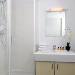 Bathroom Appart City Nantes Quais de Loire Residence Hoteliere Fotos