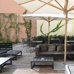 Терраса Motel One Feuerbach Fotos