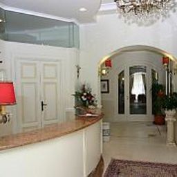 Hall Claila Fotos