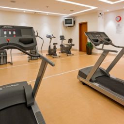 Wellness/Fitness Holiday Inn Express PLAYA DEL CARMEN Fotos