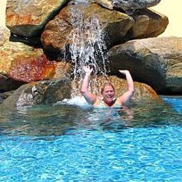 Pool Schlosshof Resort Hotel & Camping Fotos