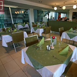 Breakfast room within restaurant Empire Fotos