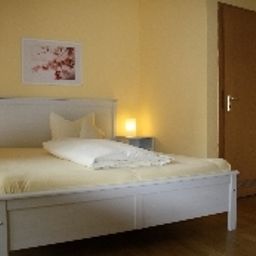 Номер с балконом Abendruhe Nichtraucherhotel Fotos