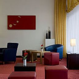Hall Azimut City South Fotos