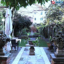 Jardin San Sebastiano Garden Fotos