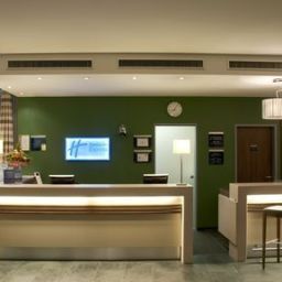 Hall Holiday Inn Express BADEN - BADEN Fotos