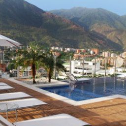 Бассейн Pestana Caracas Hotel Fotos